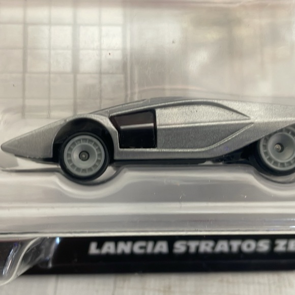 Hot Wheels - Picture 3 of 7